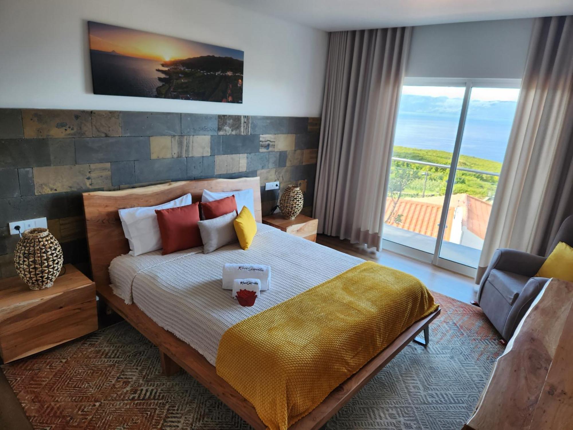 Rosegarden View Villa Velas Room photo